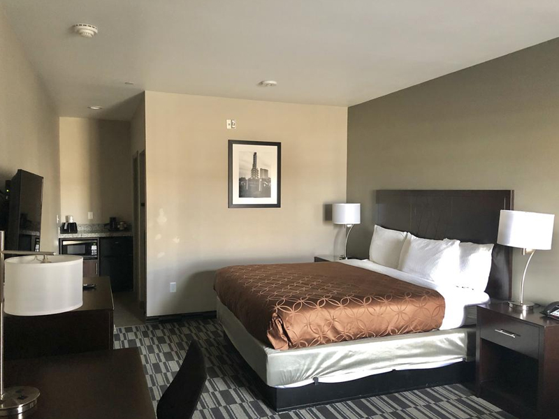  Catoosa Inn & Suites